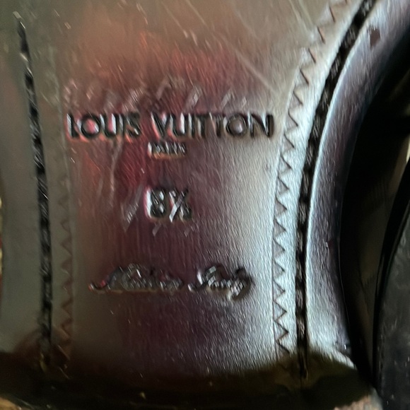 Louis Vuitton mens shoes - Picture 8 of 11